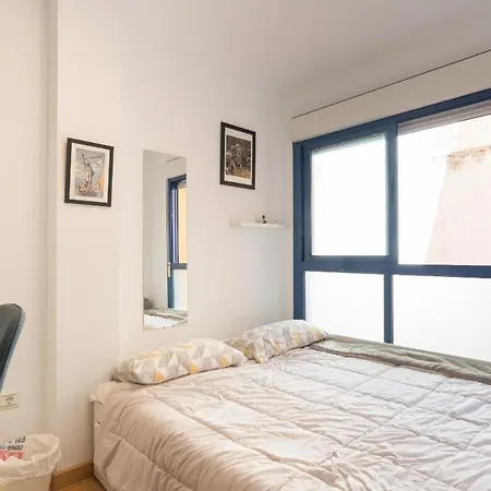 Calle Fernando El Catolico Apartment