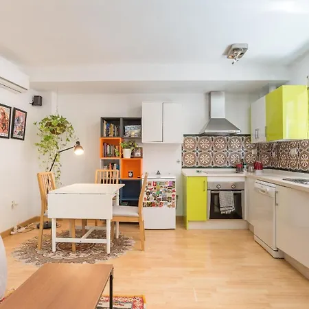 Apartment Calle Fernando El Catolico Malaga